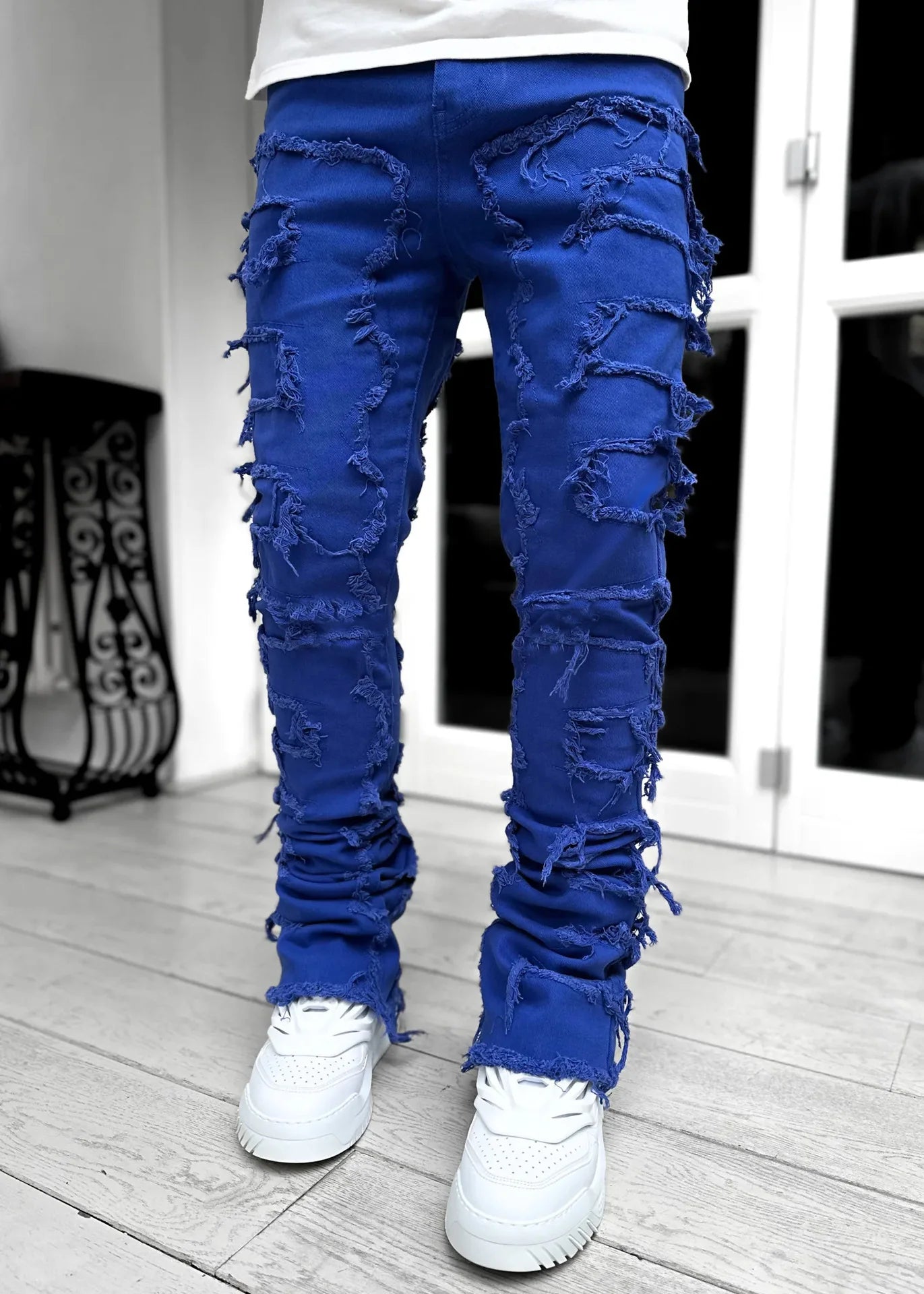 Men's stacked ripped jeans